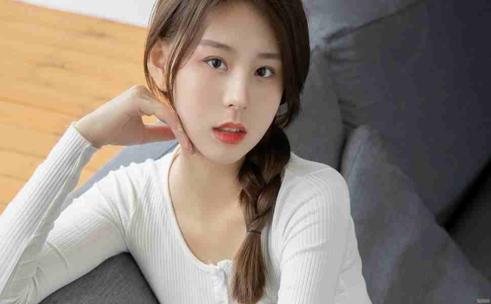 西瓜从六楼扔下竟完好无损，雷军说的“防弹涂层”到底是什么？